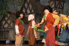 Beauty-and-the-Beast-007